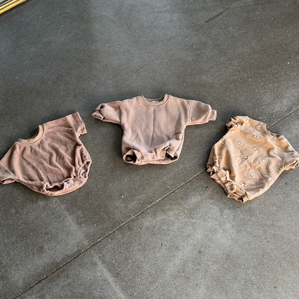 Forever French rompers NWOT newborn set of three